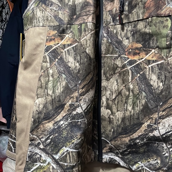Mens MossyOak Camo Scent Controled Jacket - Picture 2 of 11